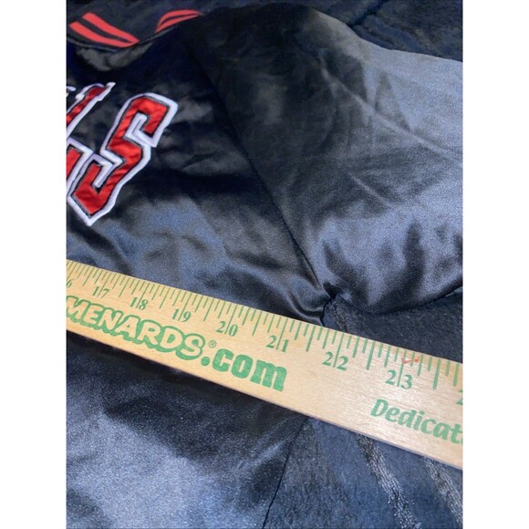 NBA Ultra Game Men's Large Chicago Bulls Bomber Varsity Snap Up Jacket - Picture 5 of 6